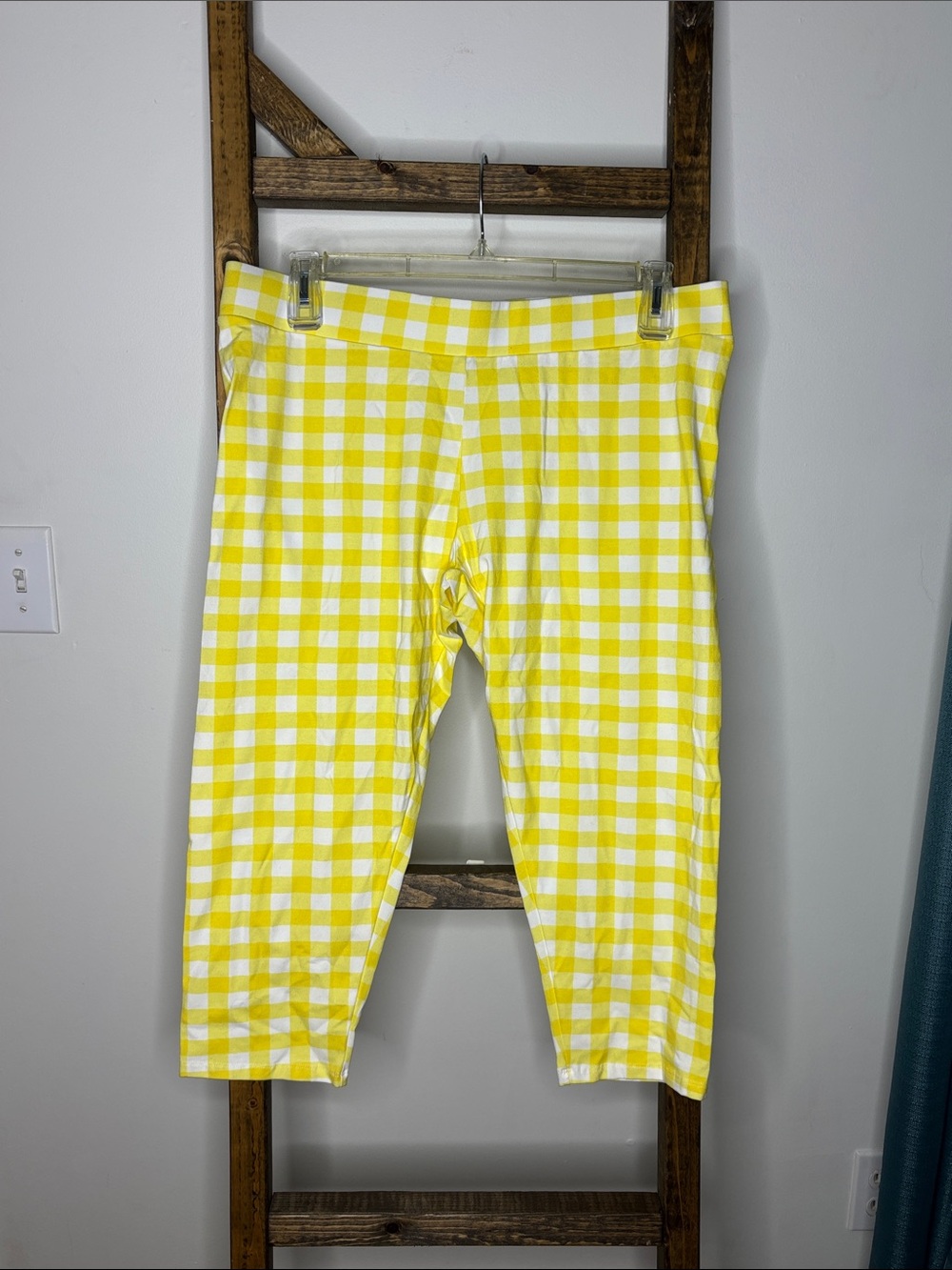 Cato Yellow and White Gingham Capri Leggings Size XL